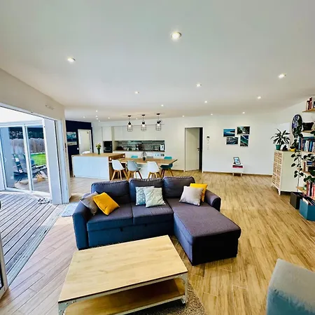 à 800m De La Plage, Piscine Chauffée *