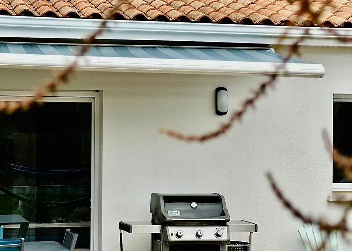 Villa A 800m De La Plage, Piscine Chauffee