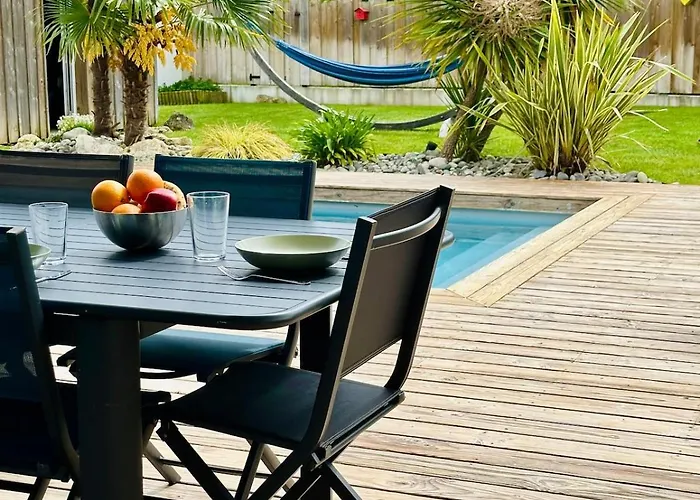 A 800m De La Plage, Piscine Chauffee Villa