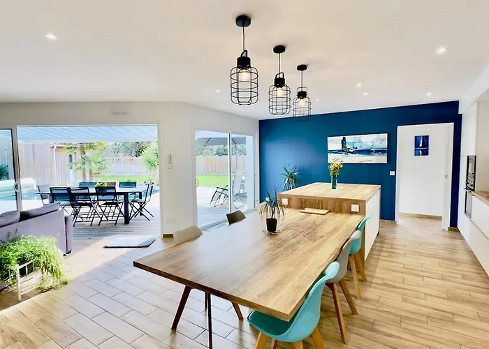 A 800m De La Plage, Piscine Chauffee Villa Meschers-sur-Gironde